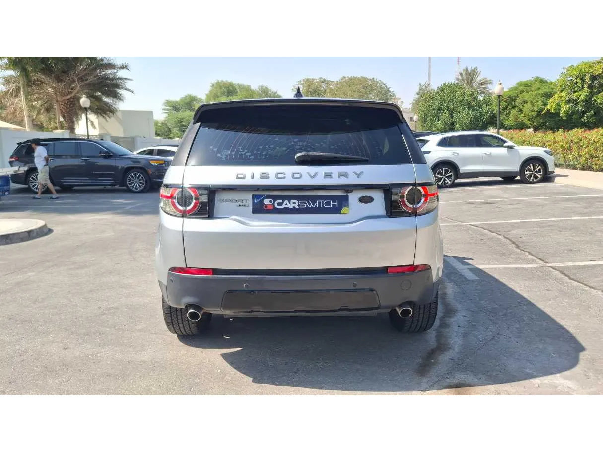 Car image 6