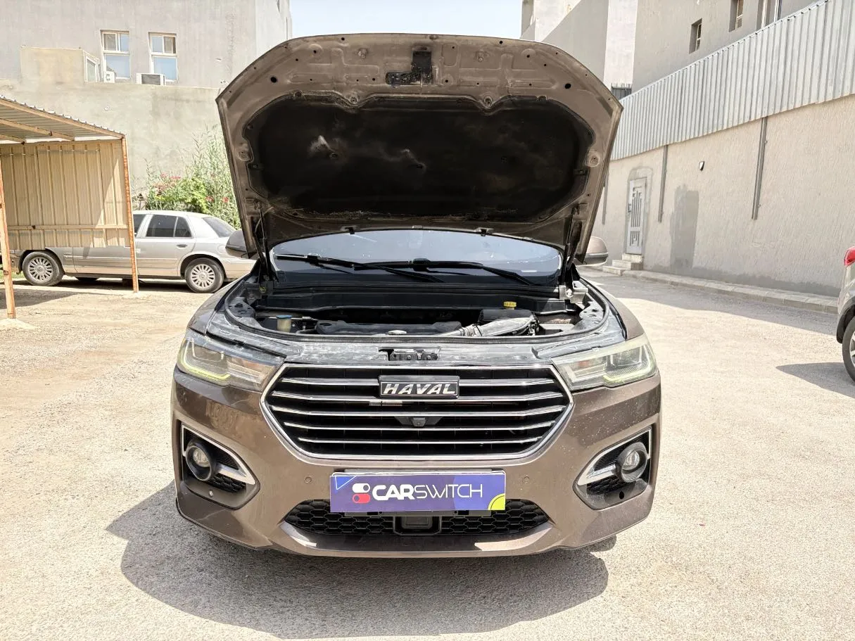 Car image 27