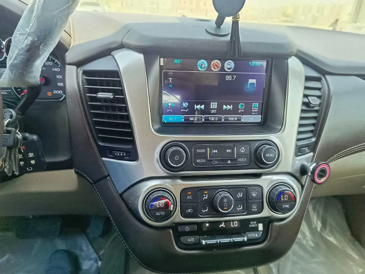 Car image 22