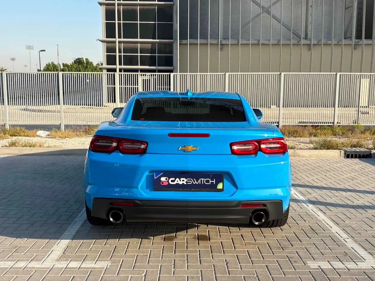 Car image 6