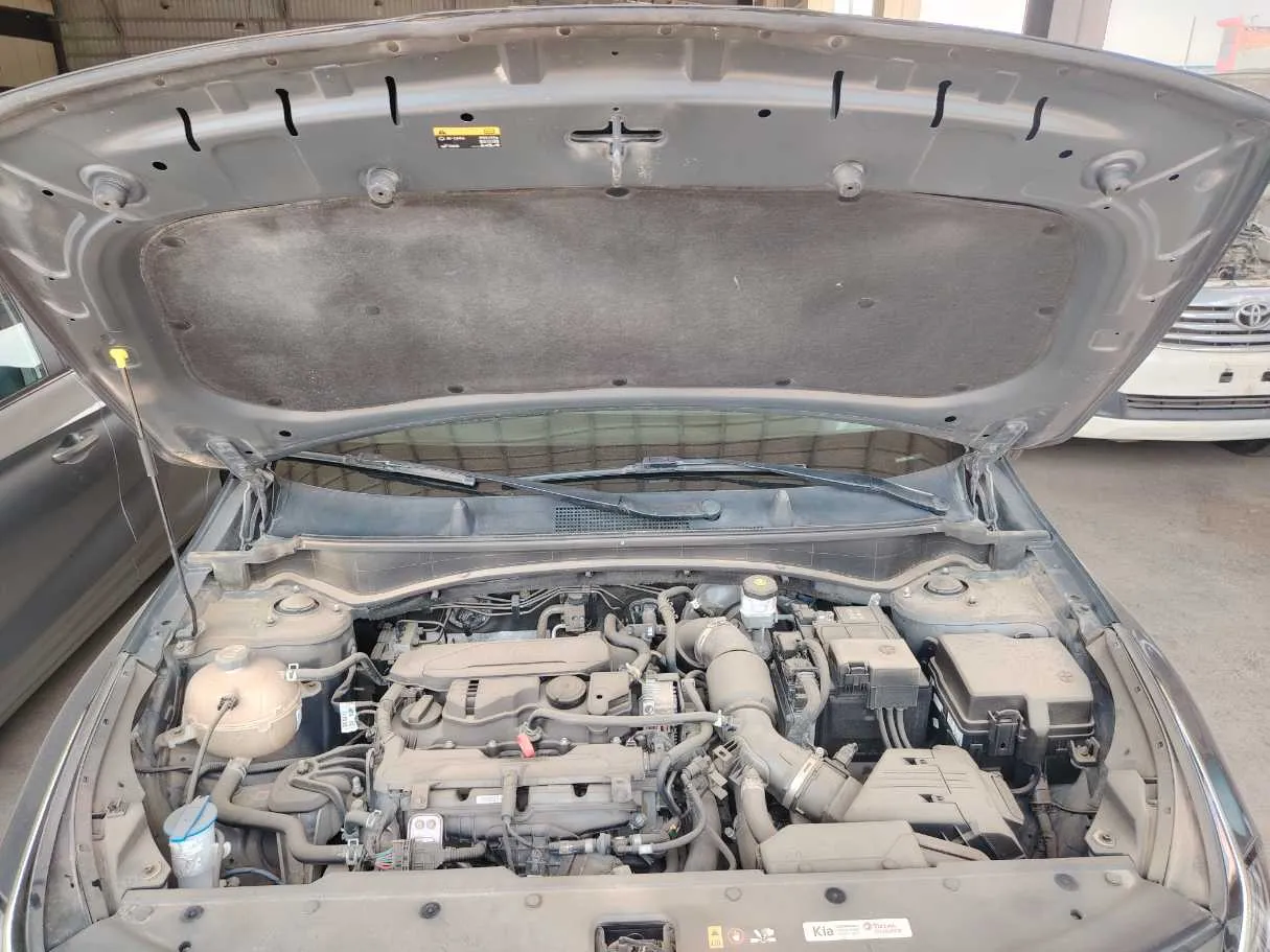 Car image 33