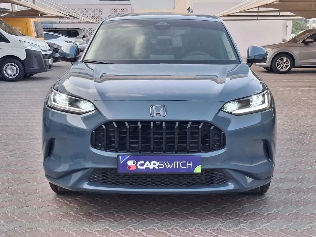 Car image 2