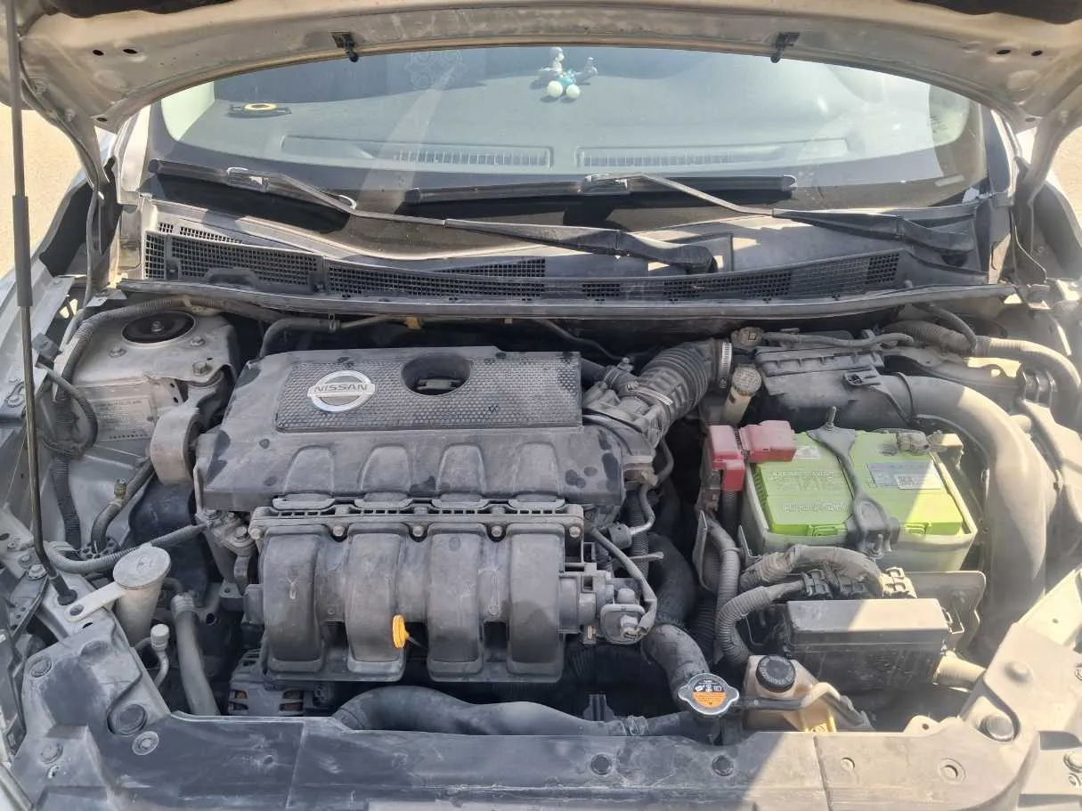 Car image 20