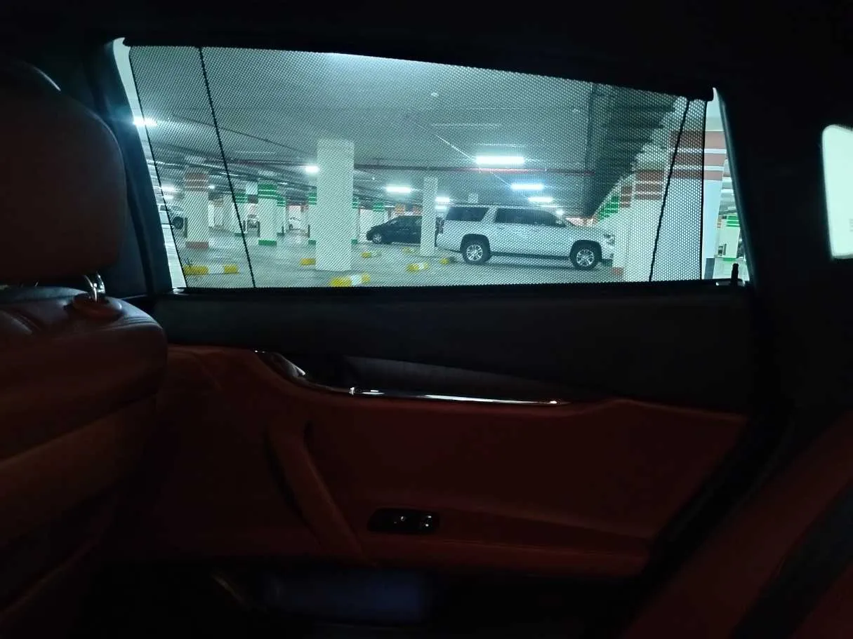 Car image 37