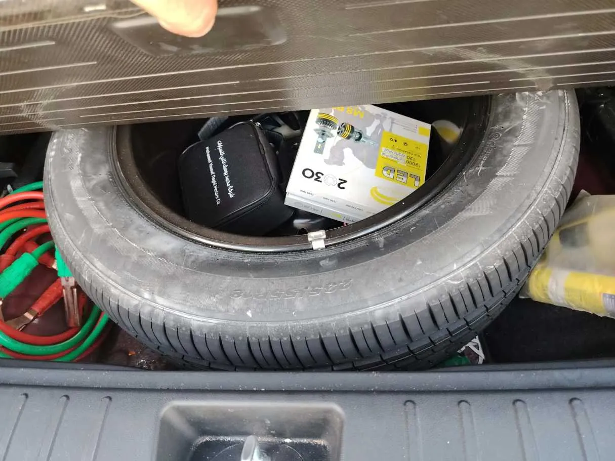 Car image 45