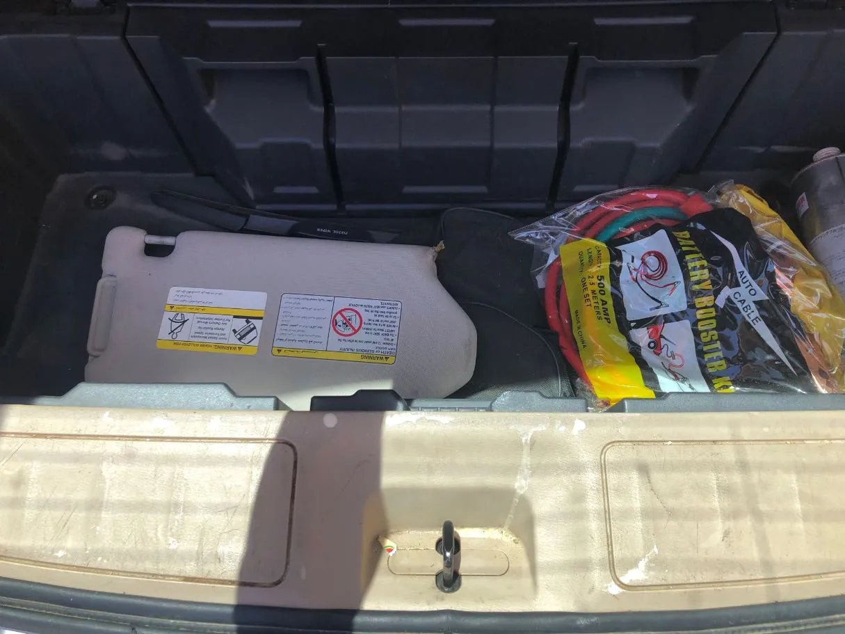 Car image 20