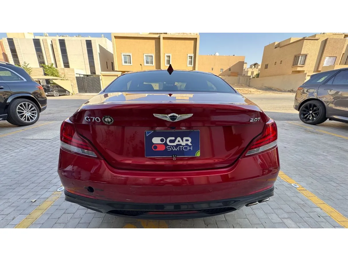 Car image 6