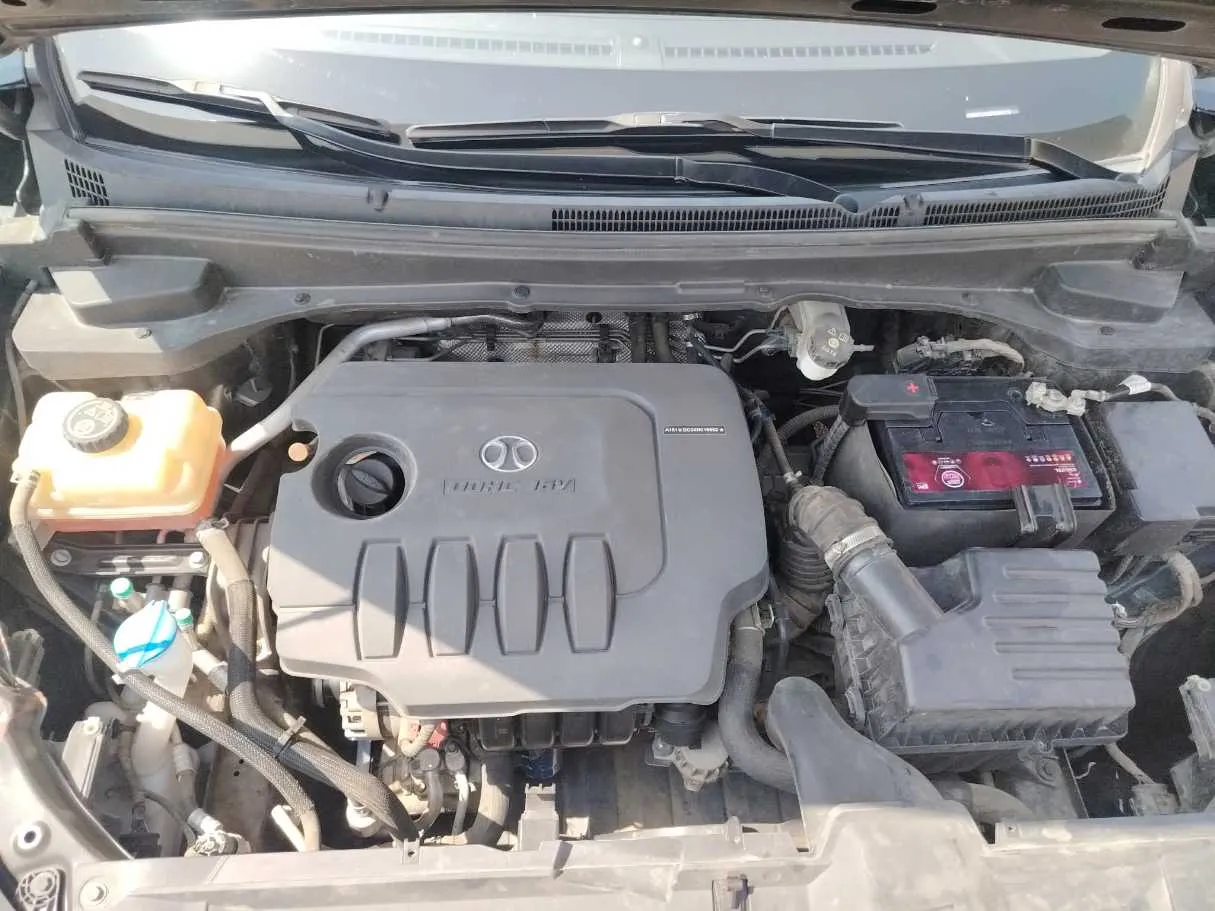 Car image 39