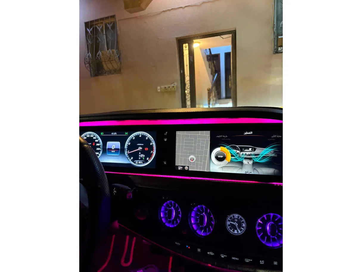 Car image 46