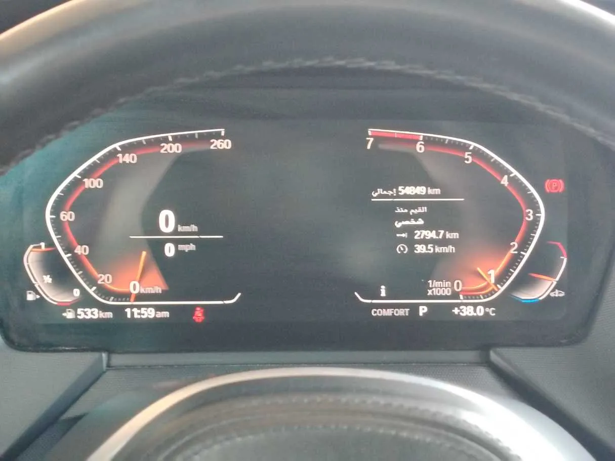 Car image 29