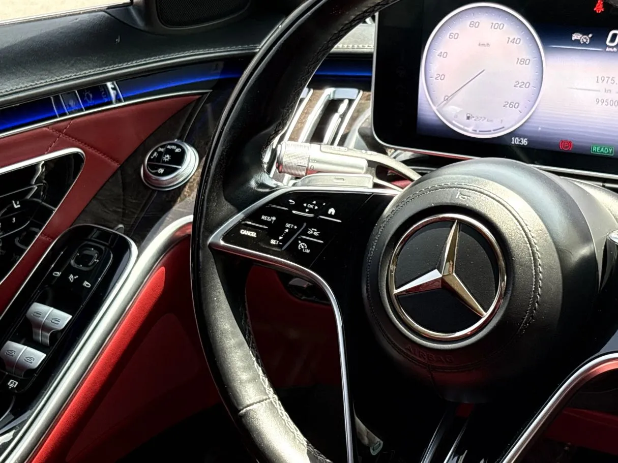 Car image 31