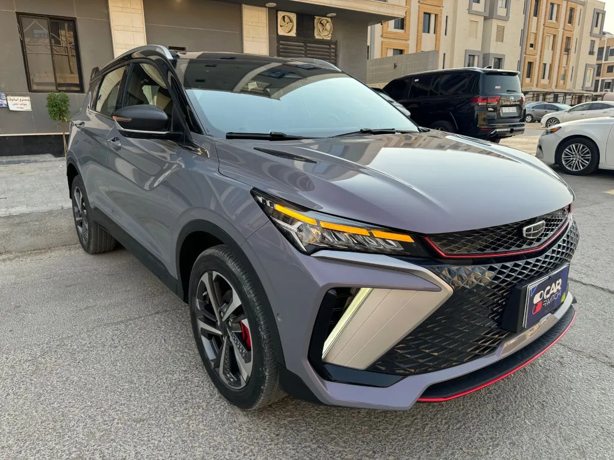 Car image 3
