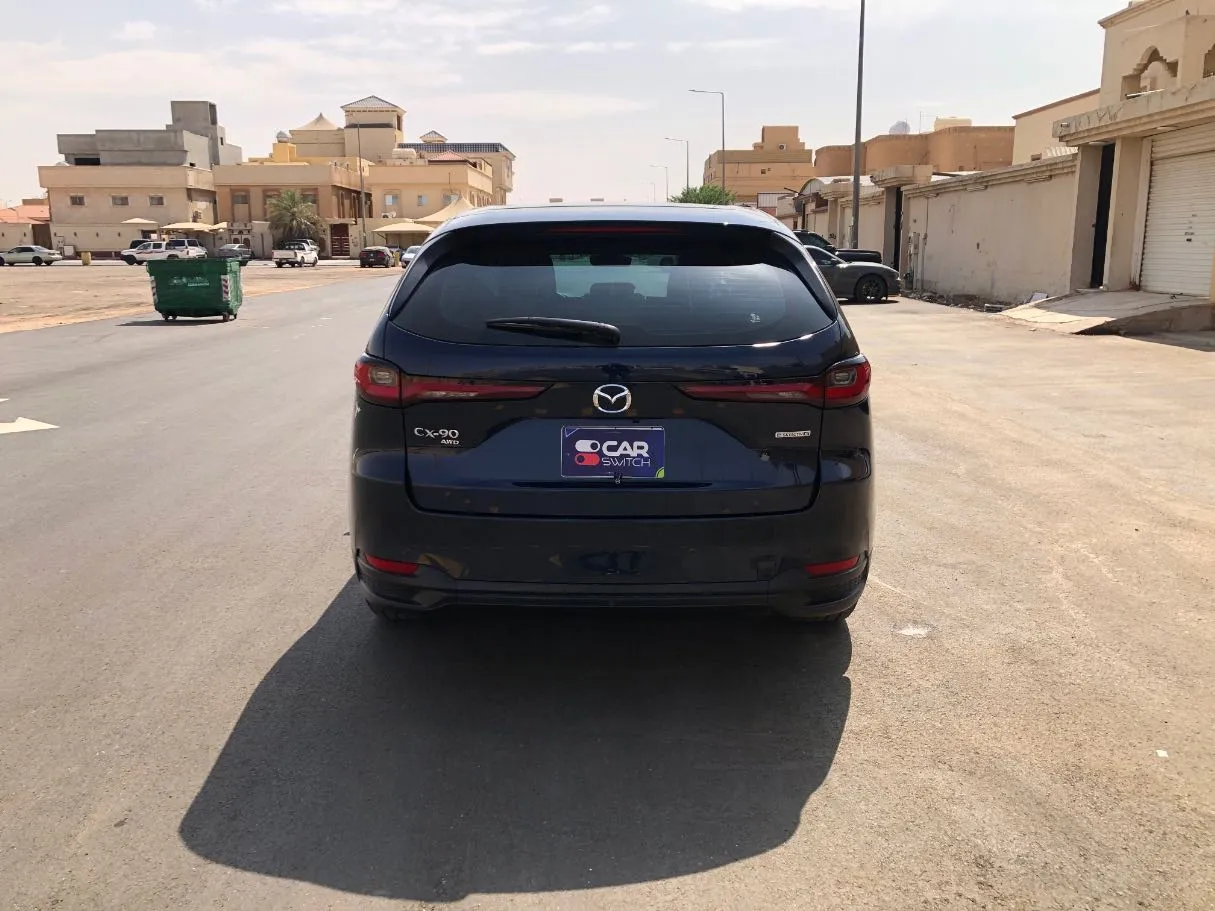 Car image 6