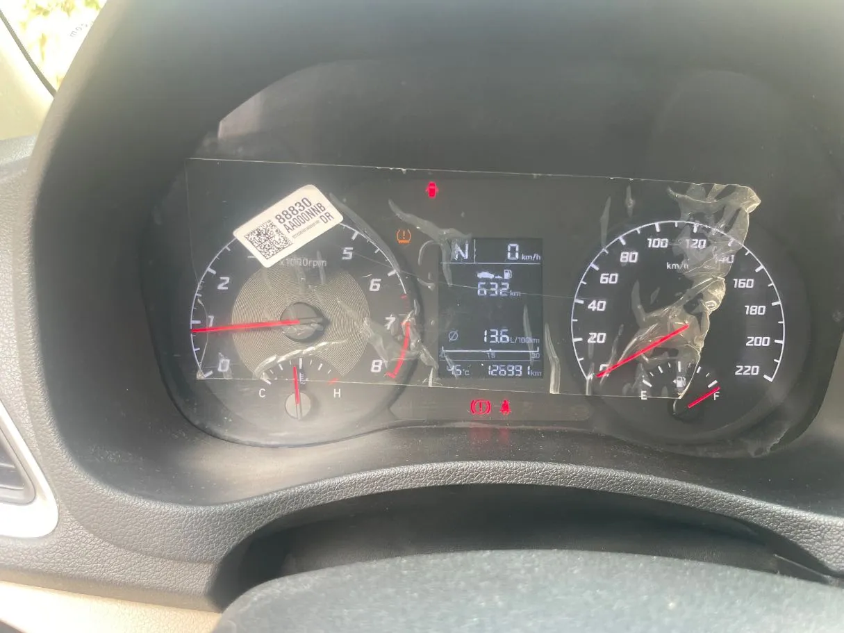 Car image 20