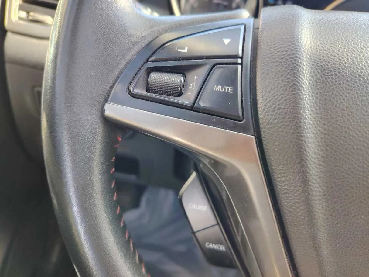 Car image 21