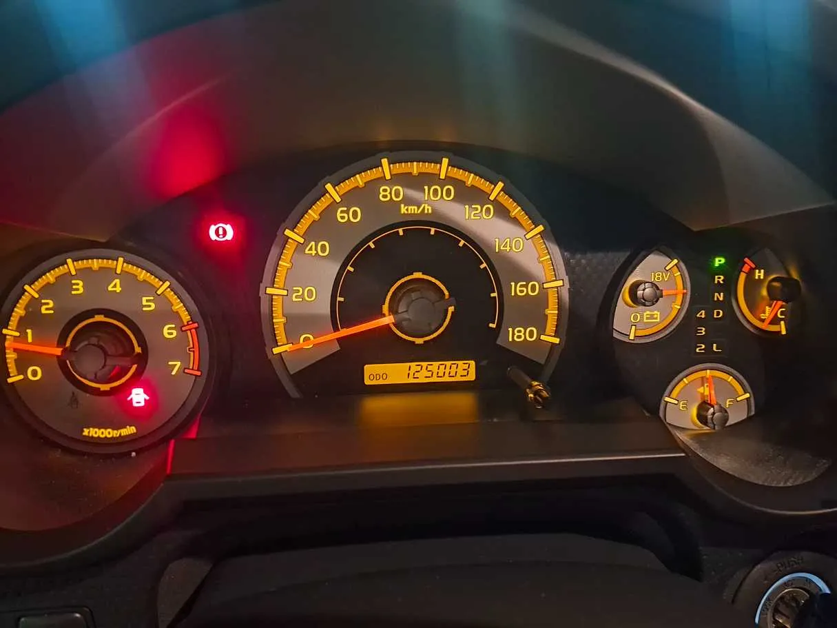 Car image 17