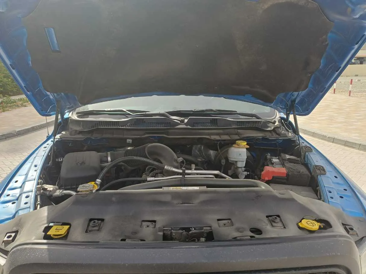 Car image 29