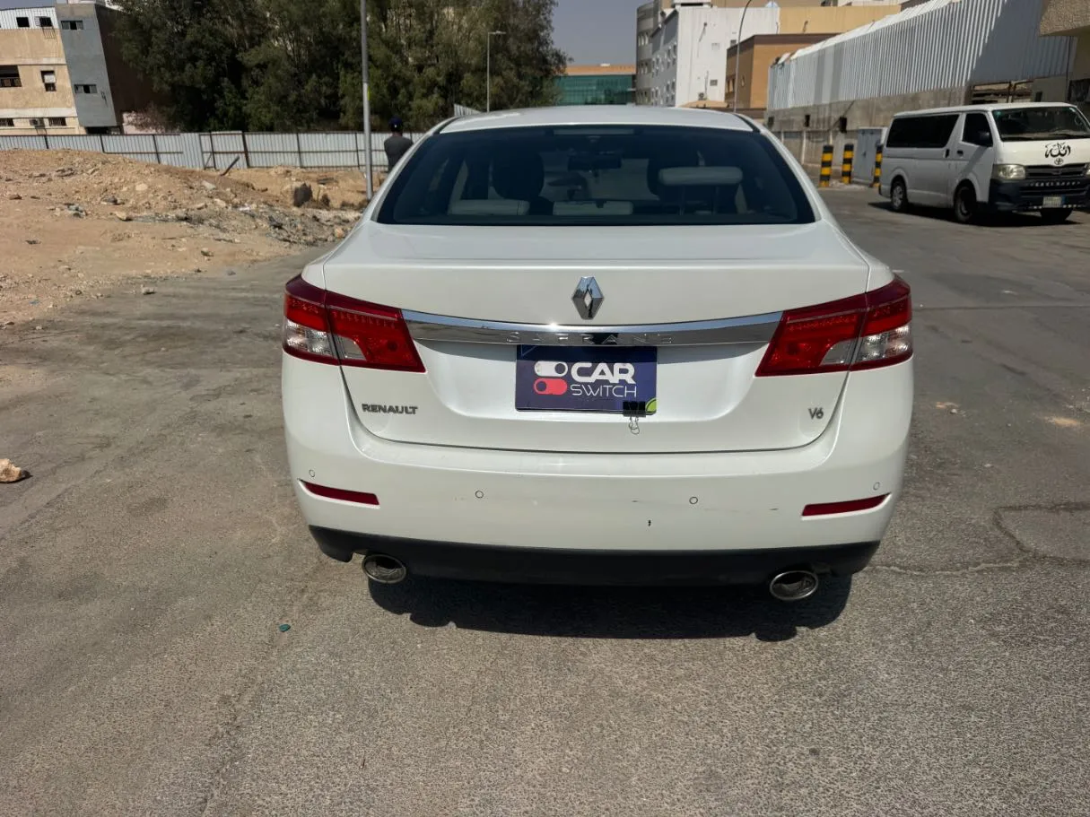 Car image 6