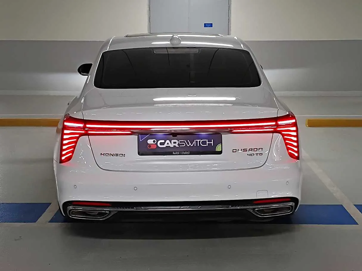 Car image 6