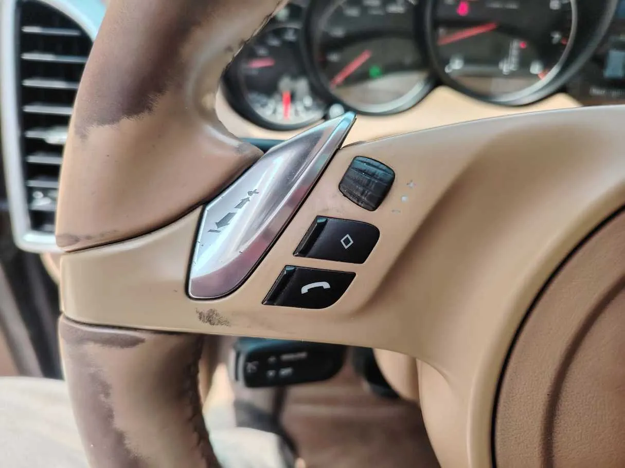 Car image 45