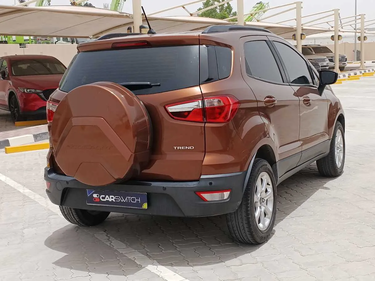 Car image 5