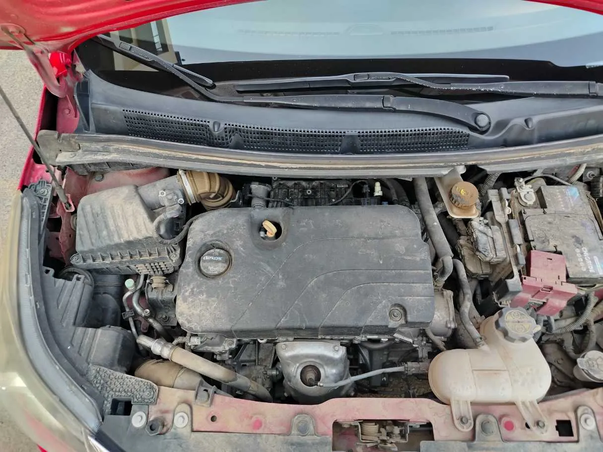 Car image 38