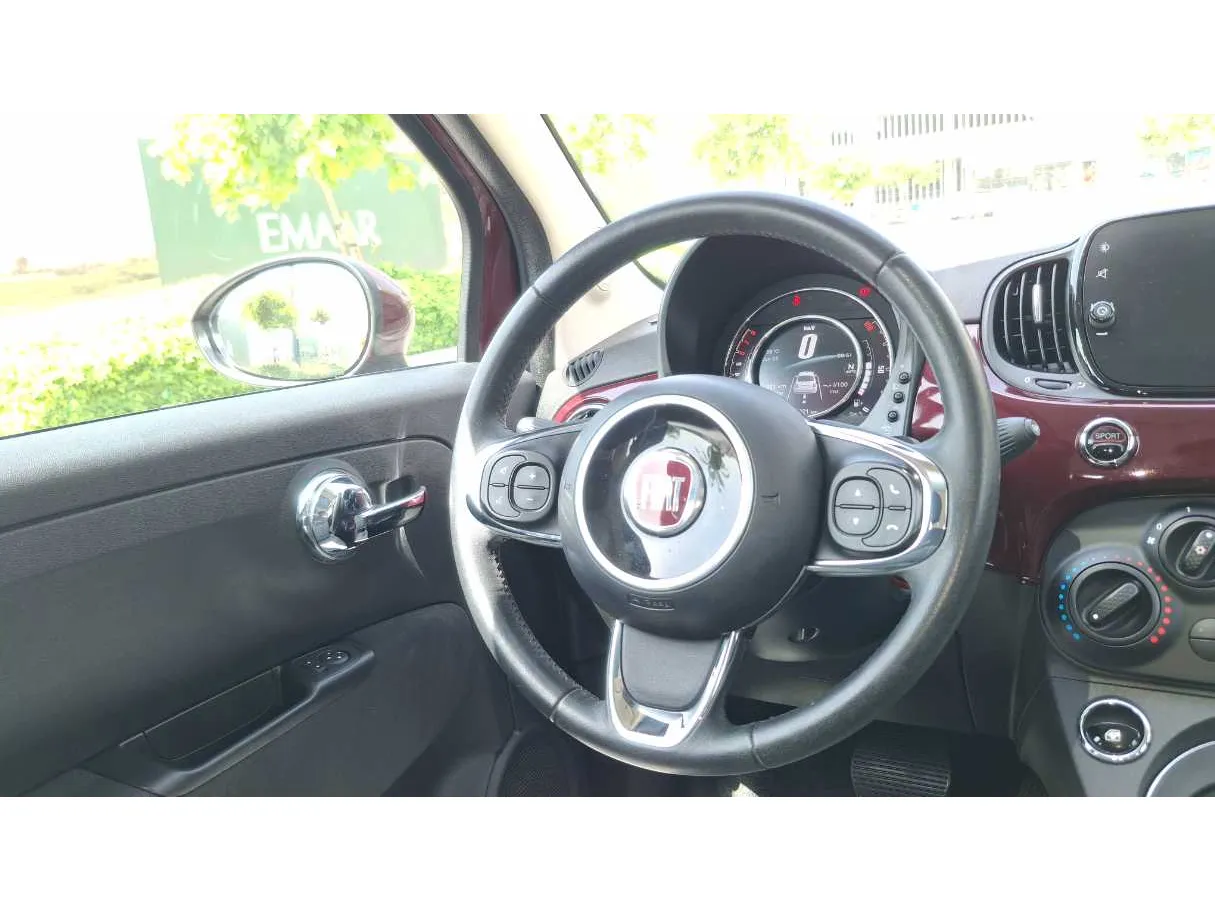 Car image 17