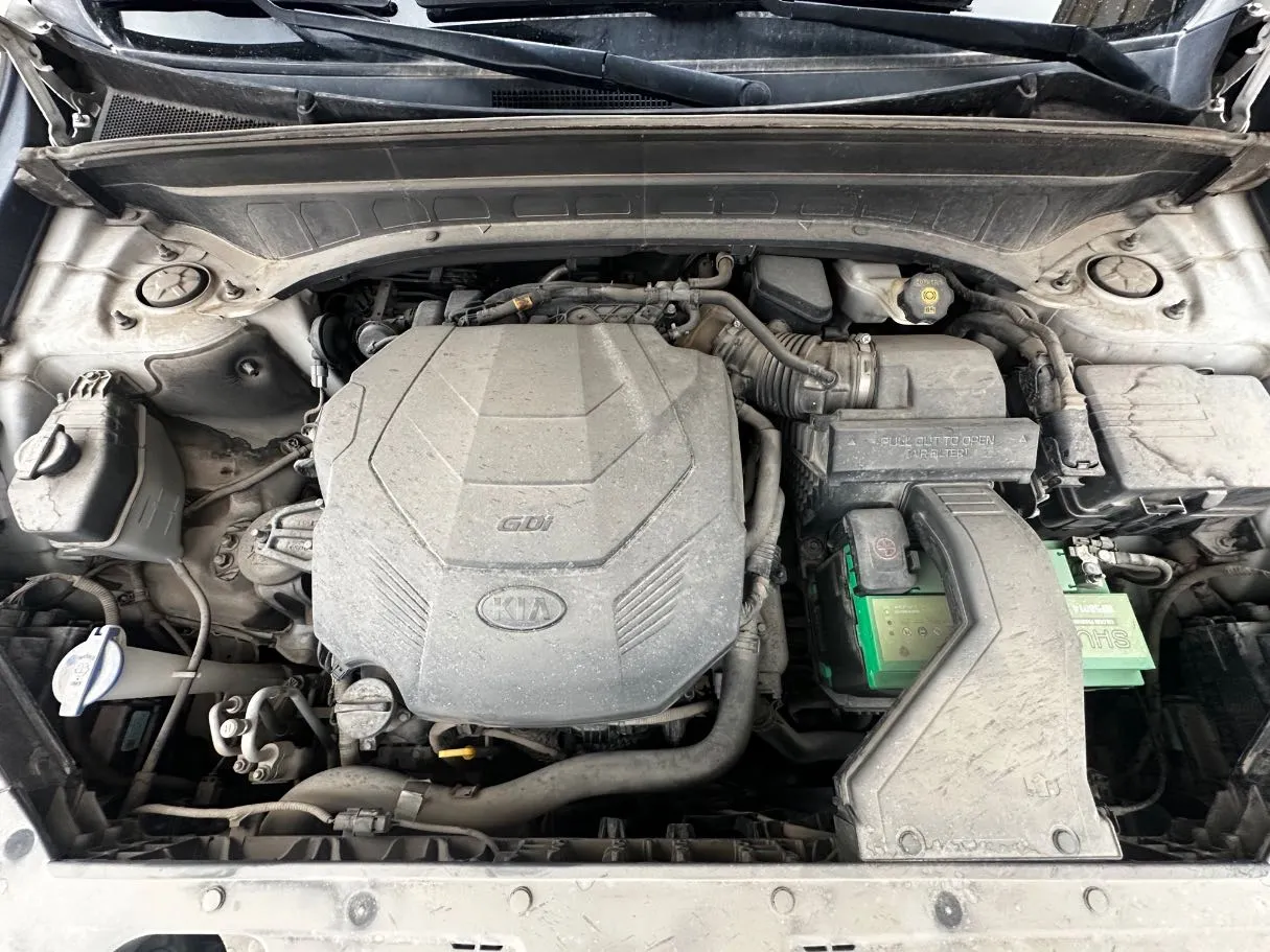 Car image 29