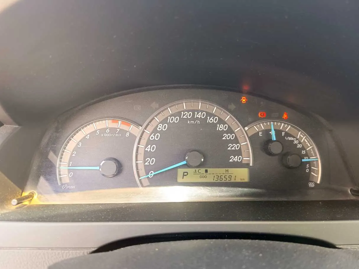 Car image 27