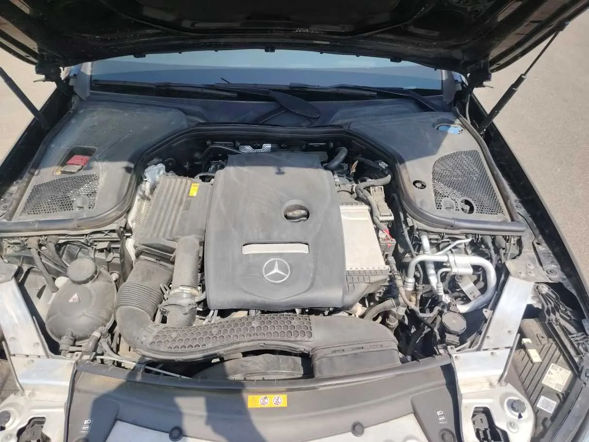 Car image 47