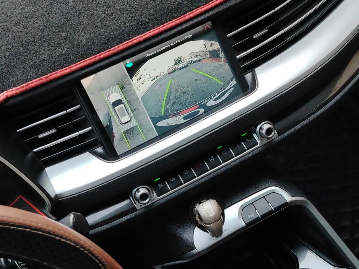 Car image 35