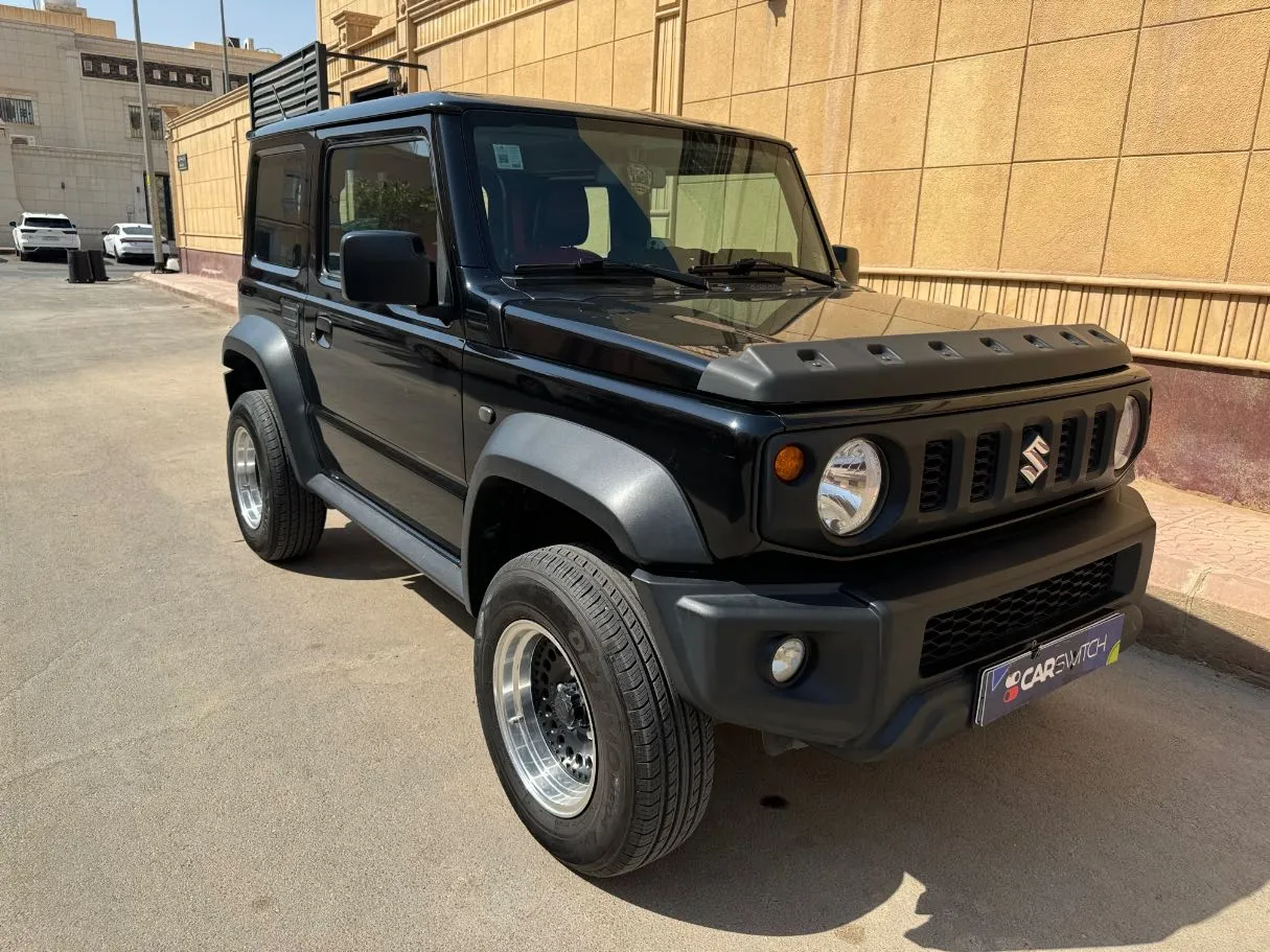 Car image 3