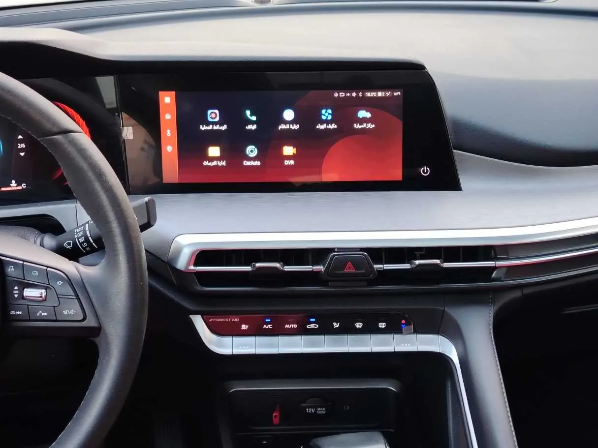 Car image 25
