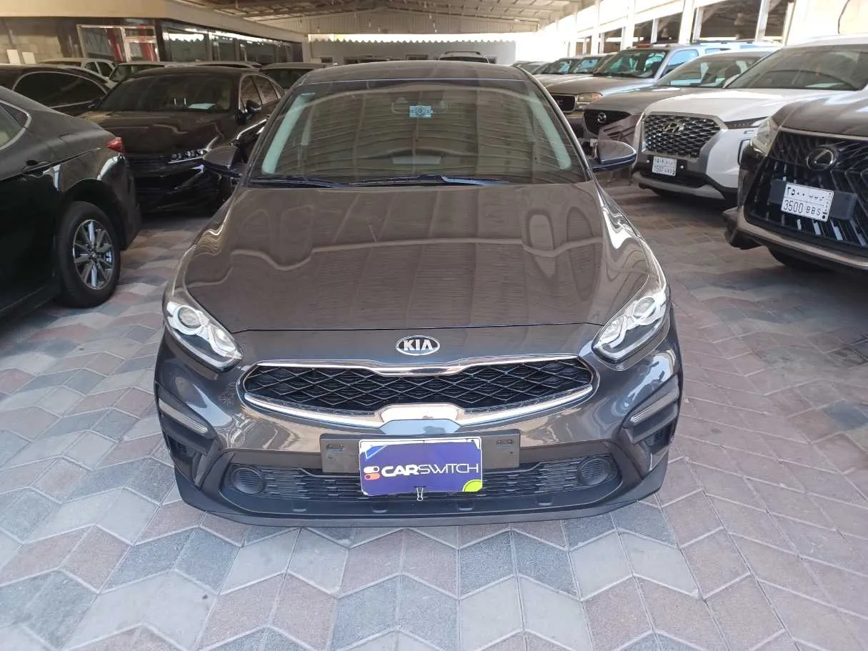 Car image 2