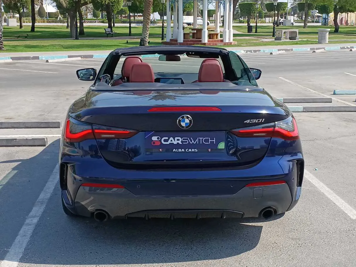 Car image 11