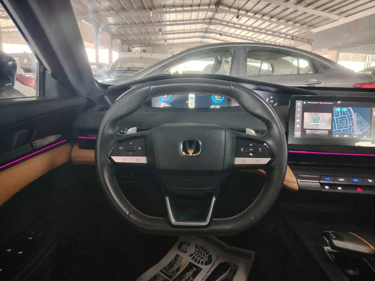 Car image 22