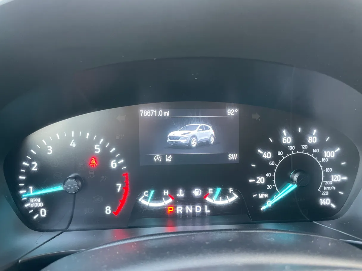 Car image 6