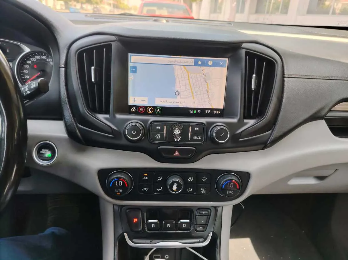 Car image 25