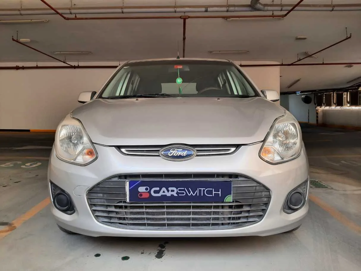 Car image 2