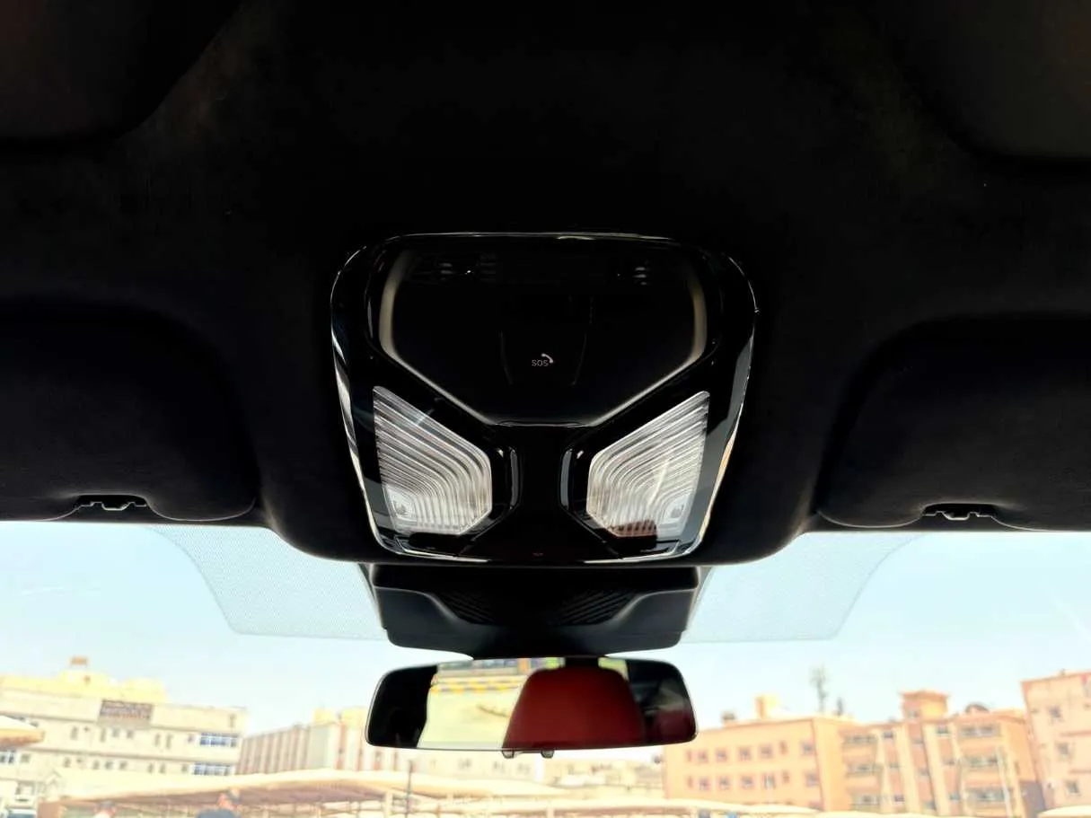 Car image 41