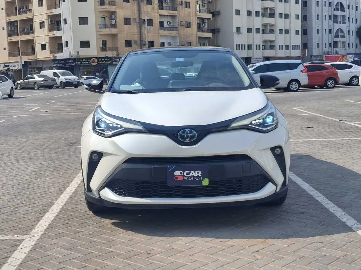 Car image 2