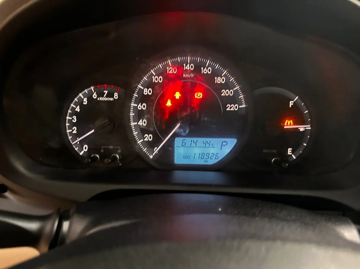 Car image 21