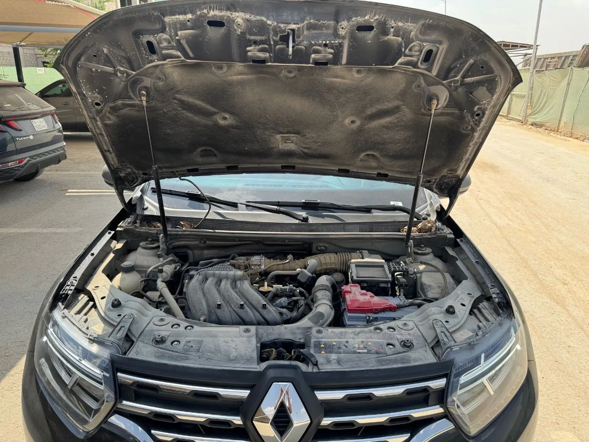 Car image 25