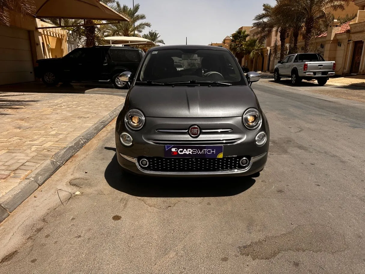 Car image 2