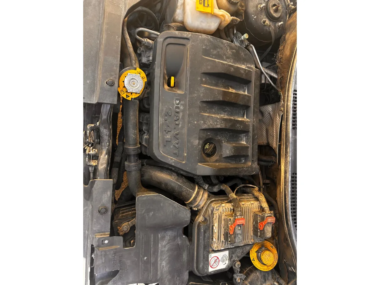 Car image 21