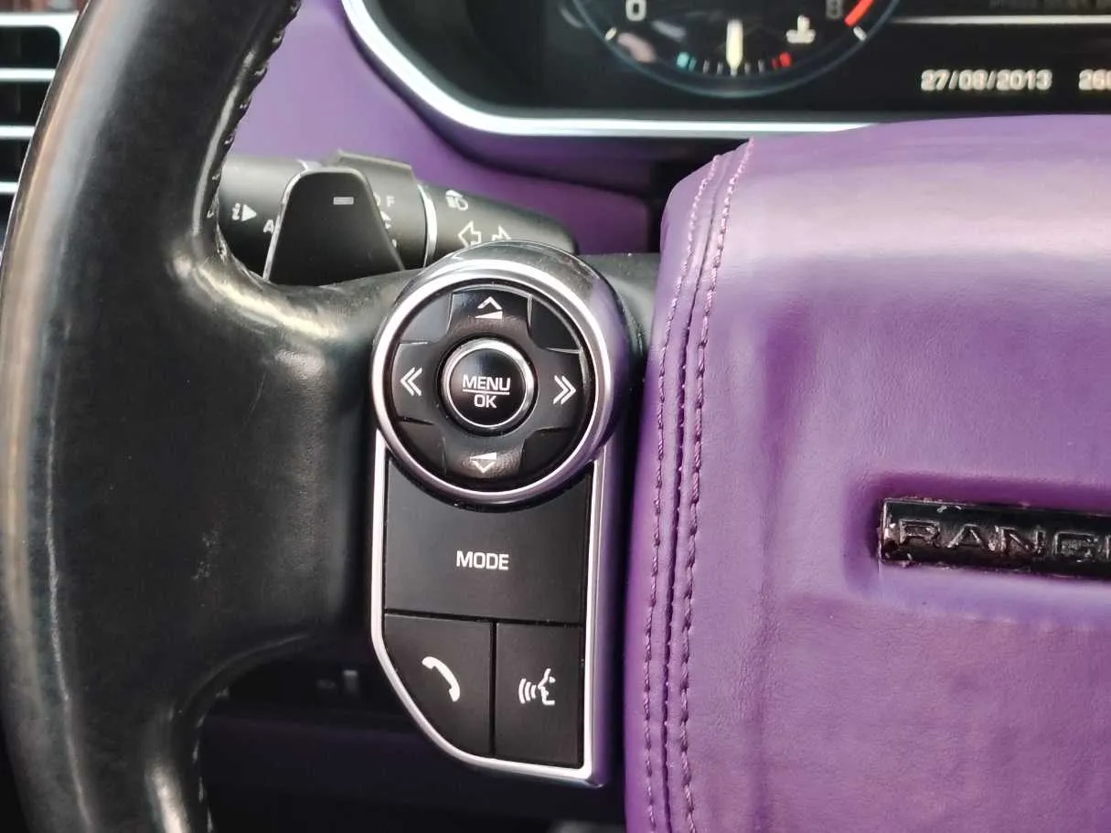 Car image 27