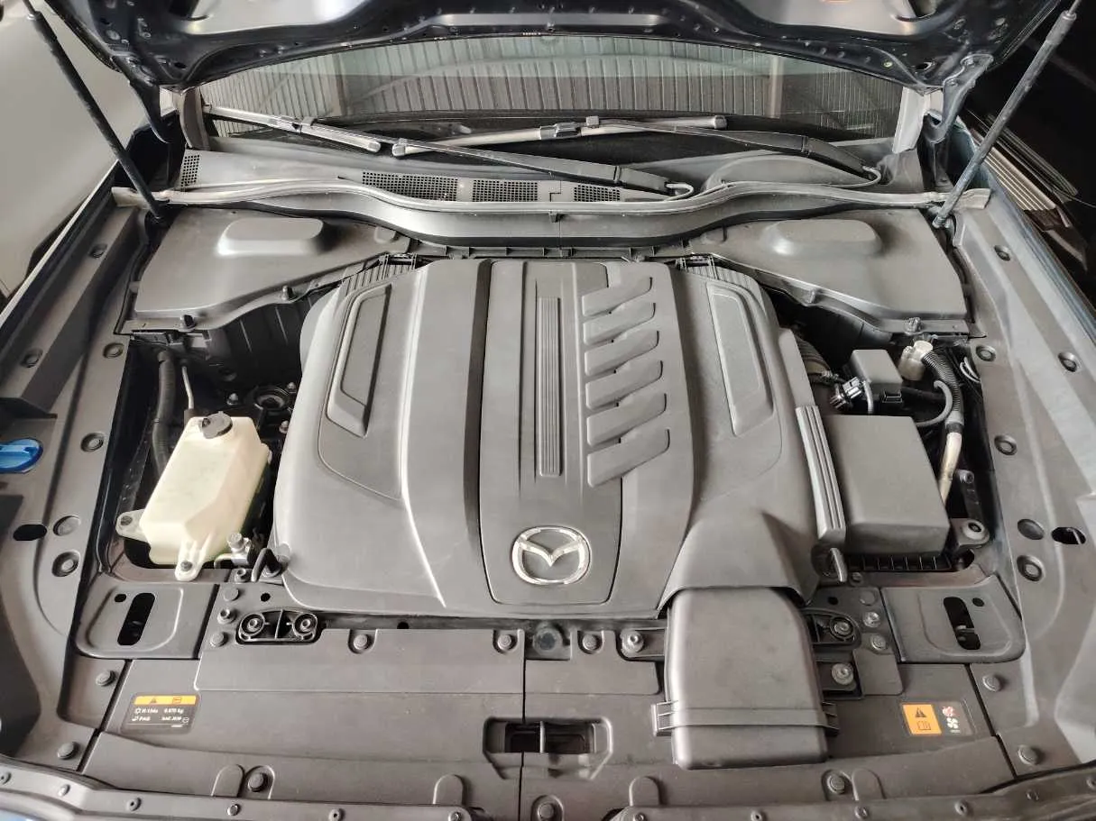 Car image 37
