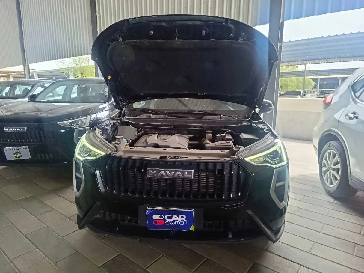 Car image 28