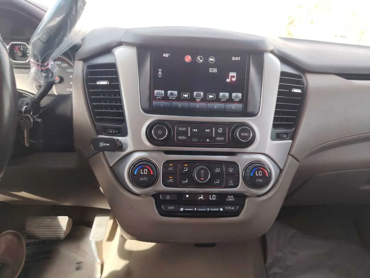 Car image 21