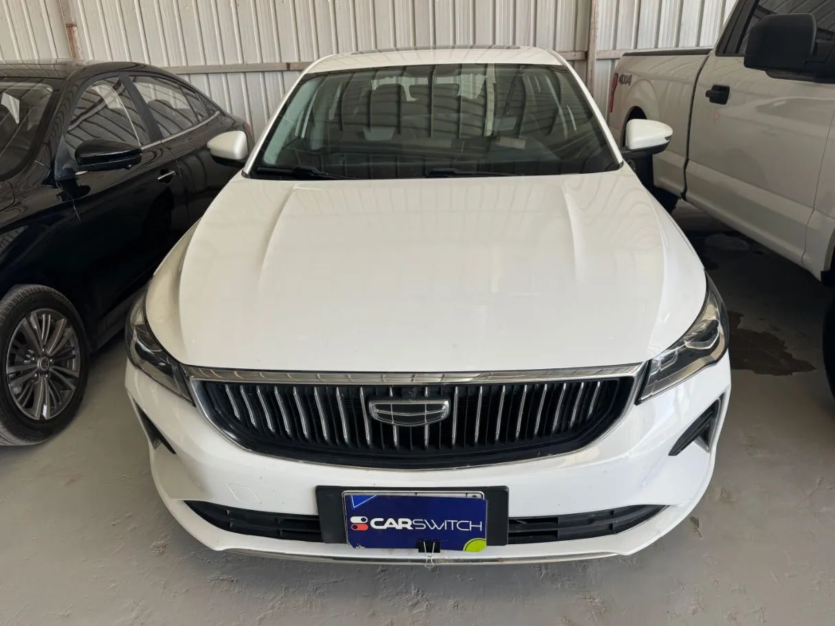 Car image 2